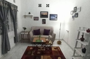 Homestay Omah Blunyah